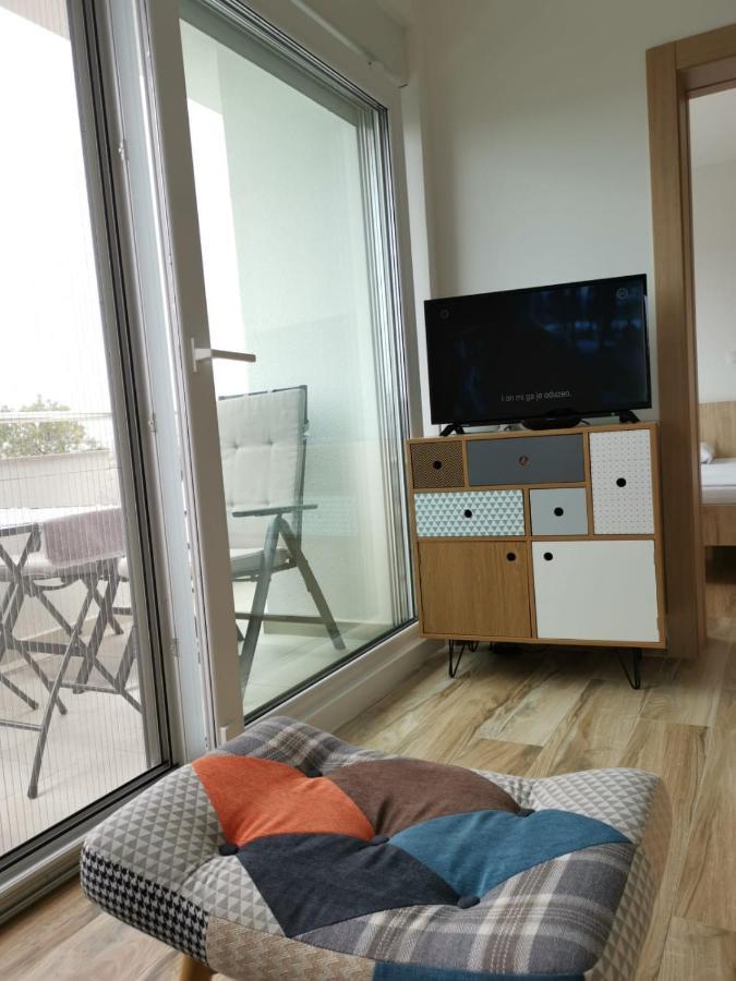 Ristovic Apartment Primošten Exterior foto